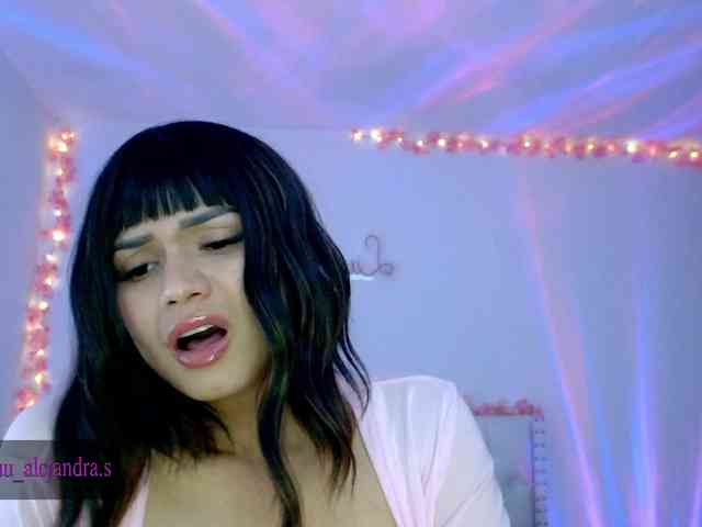 aleelenoxx Sex Cam Show