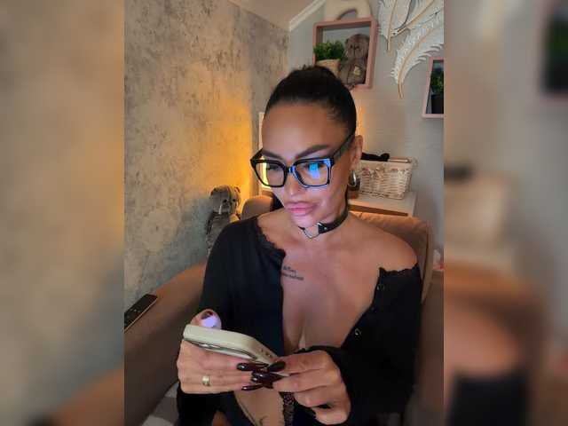 -BASTET- live cam on BongaCams