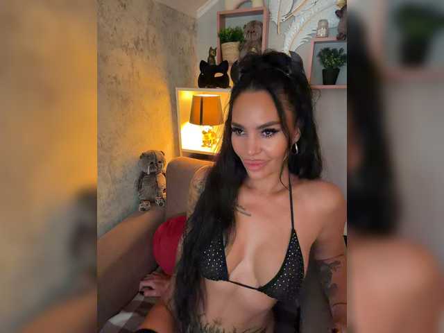-BASTET- live cam preview