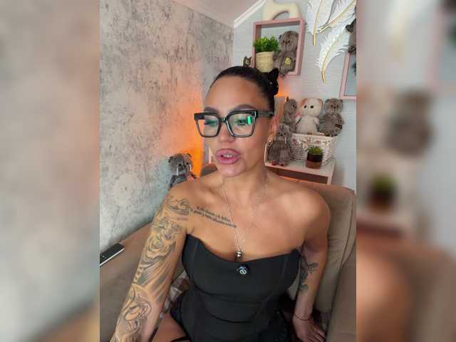 -BASTET- live cam preview