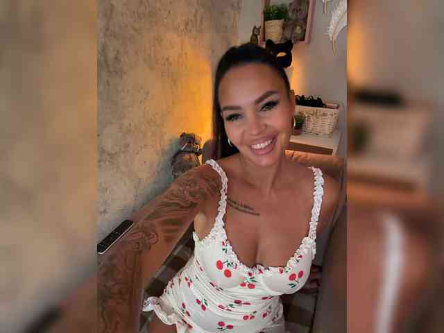 -bastet-'s cam show statistics and live stream