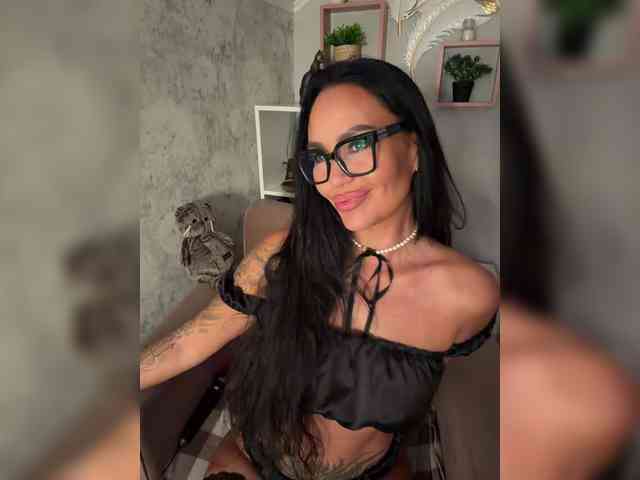 -BASTET- Live Webcam on BongaCams