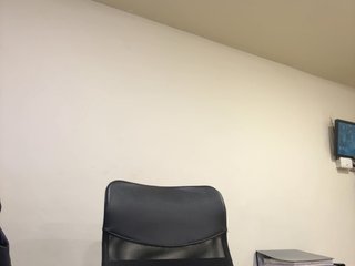 Alyssa-Ray Porn Show