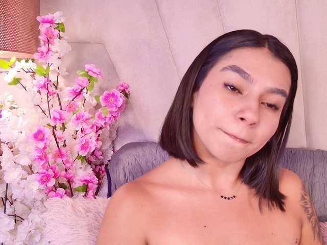 Alyssa-Ray live cam on BongaCams