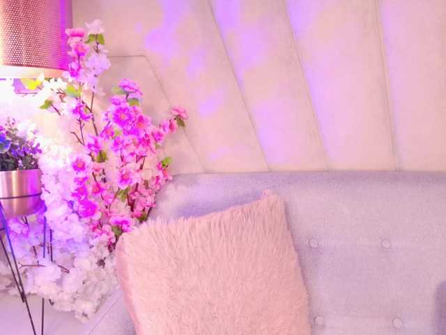 Alyssa-Ray live cam on BongaCams