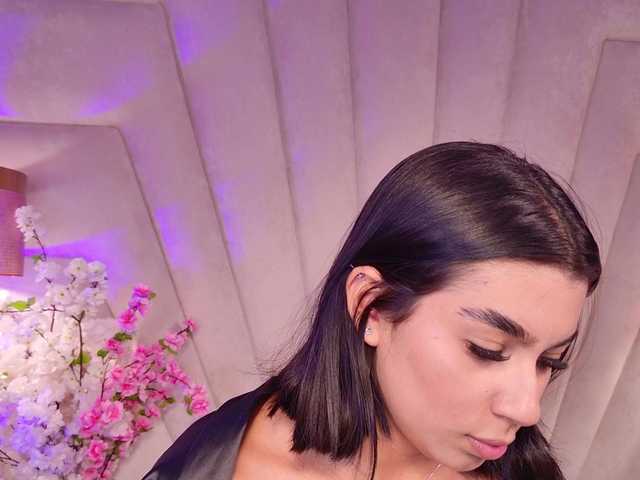 Alyssa-Ray live cam on BongaCams