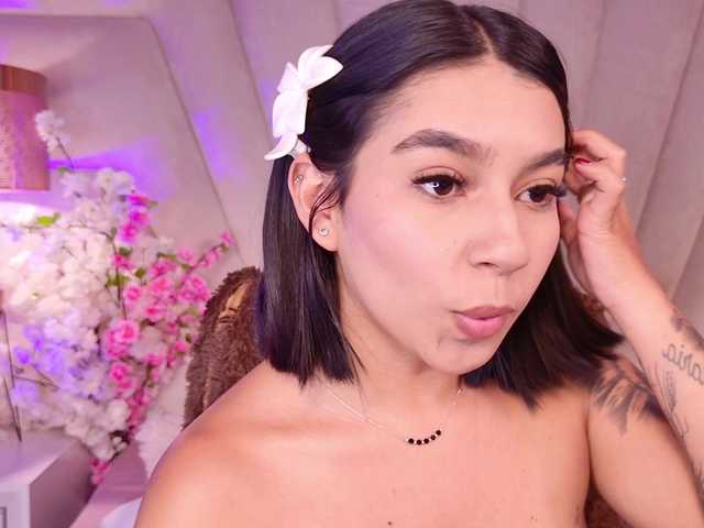 Alyssa-Ray live cam on BongaCams
