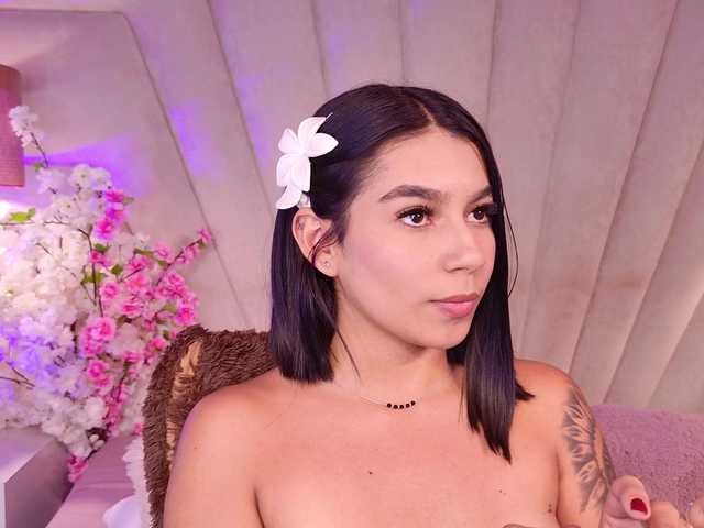 Alyssa-Ray live cam on BongaCams