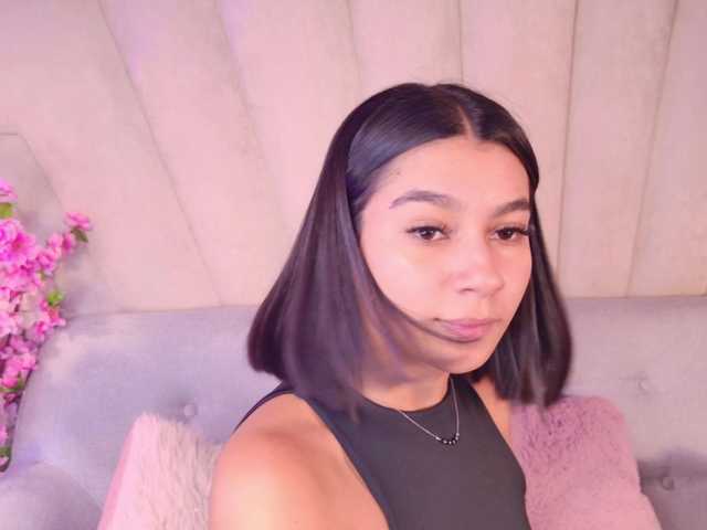 Alyssa-Ray live cam on BongaCams