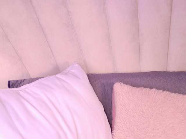 Alyssa-Ray live cam on BongaCams