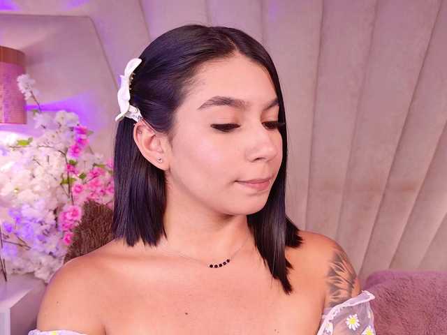 Alyssa-Ray live cam on BongaCams