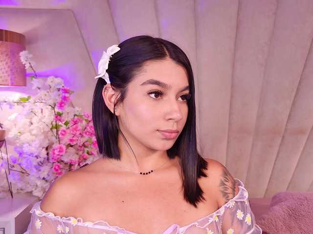 Alyssa-Ray live cam on BongaCams