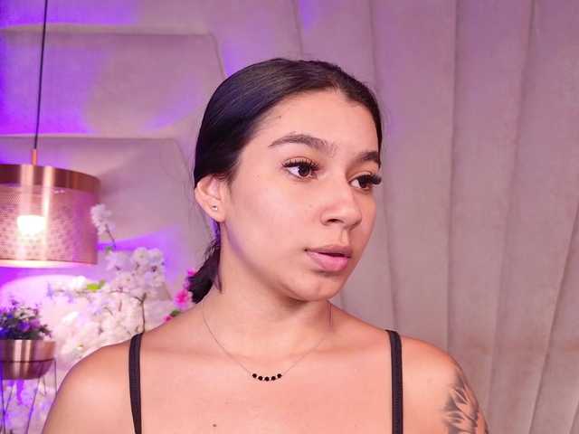 Alyssa-Ray live cam on BongaCams
