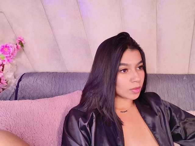Alyssa-Ray live cam on BongaCams