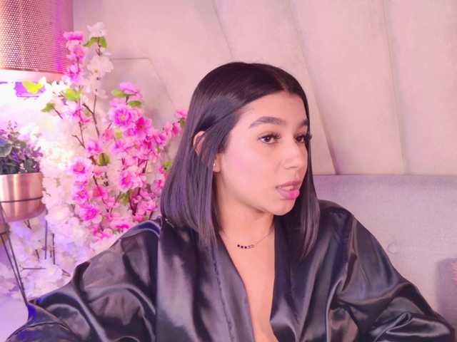 Alyssa-Ray live cam on BongaCams