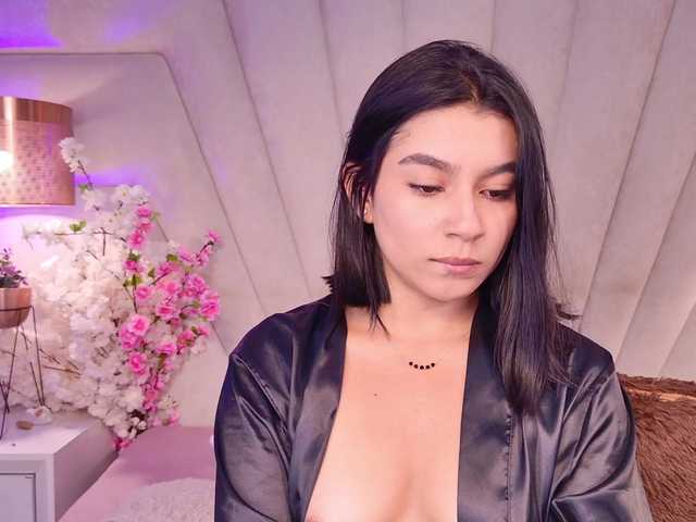 alyssa-ray online