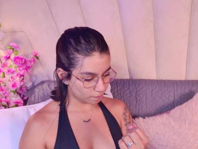 Alyssa-Ray live cam on BongaCams