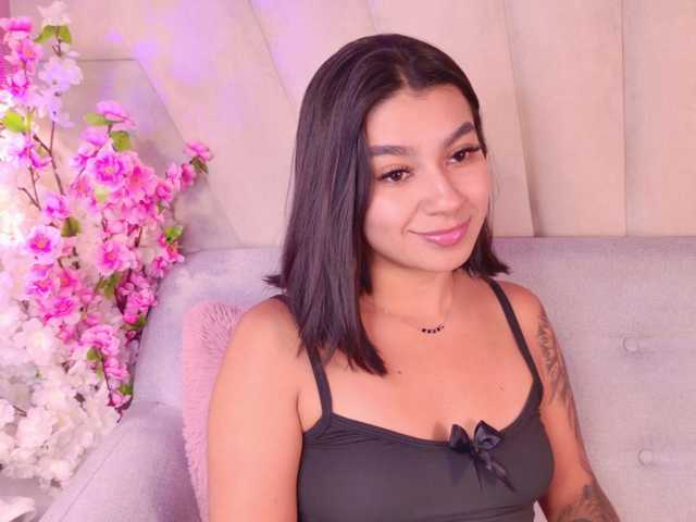 Alyssa-Ray live cam on BongaCams