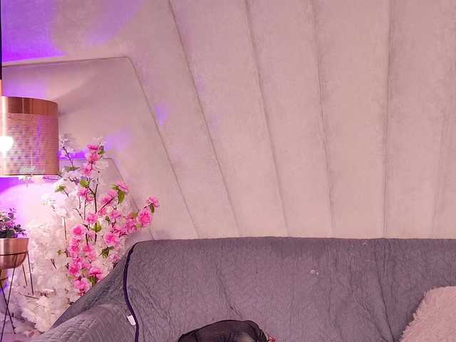 Alyssa-Ray live cam on BongaCams