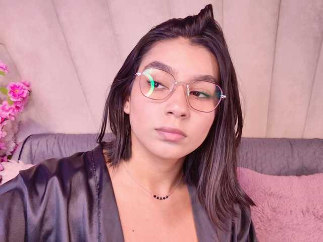 Alyssa-Ray live cam on BongaCams