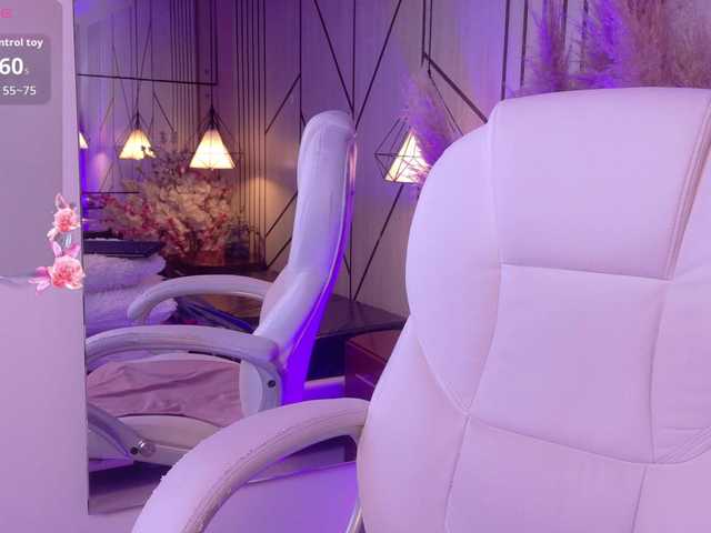 Alyssa-Ray's BongaCams show and profile