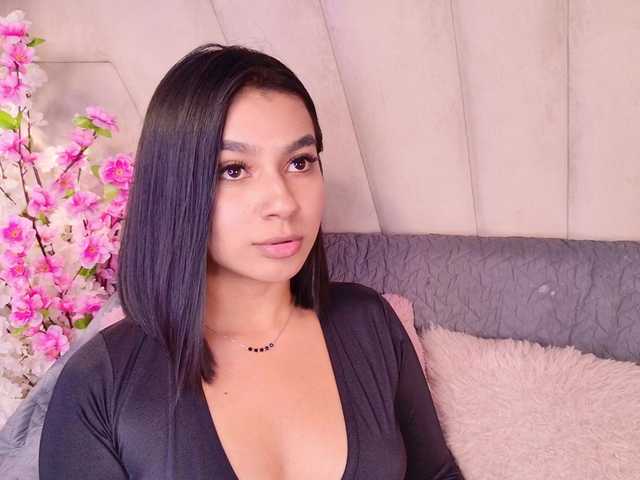 Alyssa-Ray live cam on BongaCams