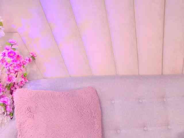 Alyssa-Ray webcam