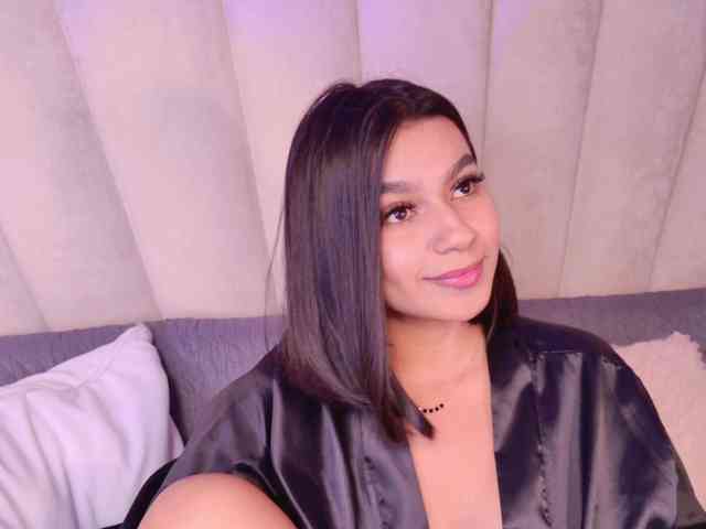 Alyssa-Ray webcam