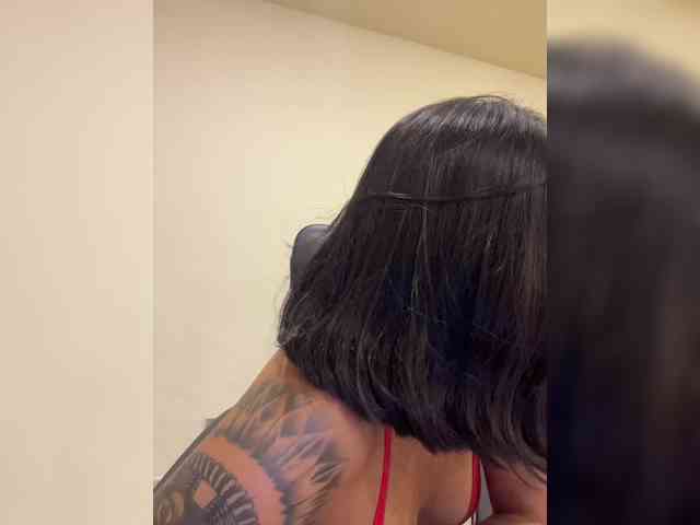 Alyssa-Ray webcam