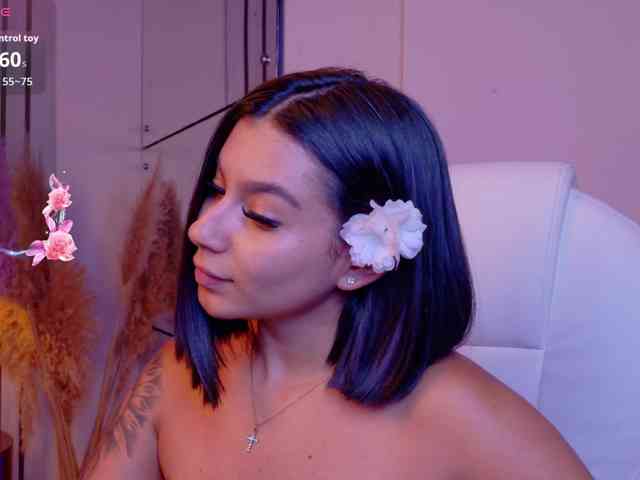 Alyssa-Ray webcam