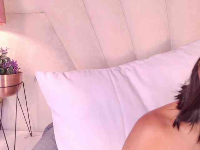 Alyssa-Ray webcam
