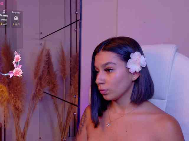 Alyssa-Ray webcam