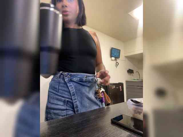 Alyssa-Ray webcam