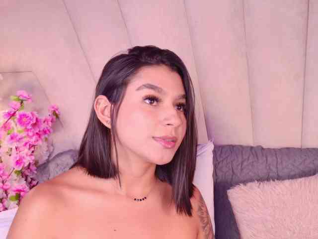 Alyssa-Ray Alyssa-Ray
