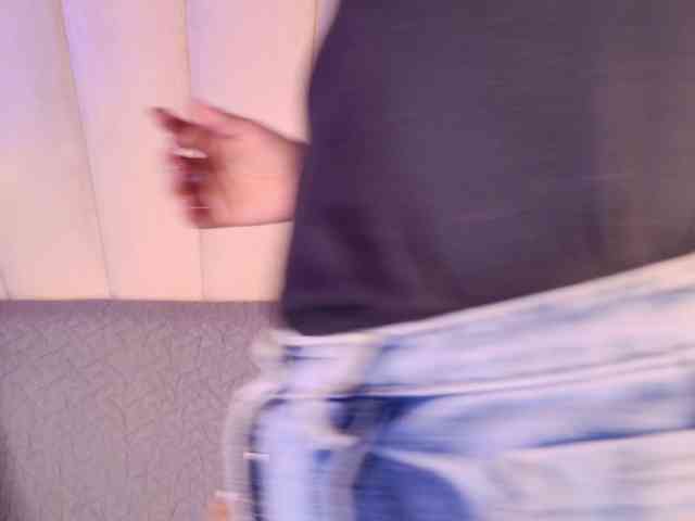 Alyssa-Ray webcam