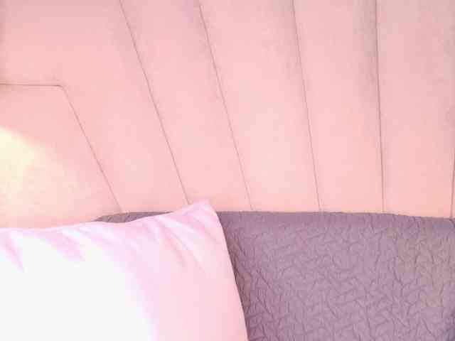 Alyssa-Ray webcam