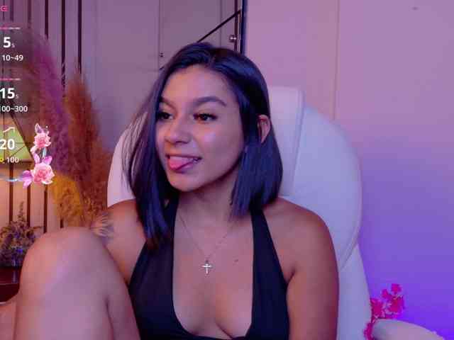 Alyssa-Ray webcam
