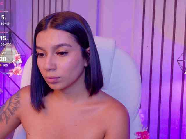 Alyssa-Ray webcam