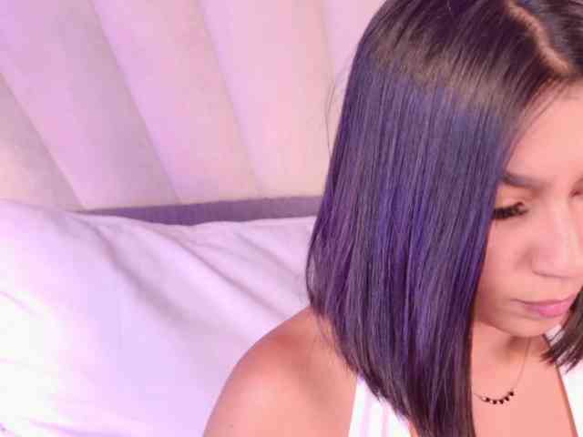 Alyssa-Ray Alyssa-Ray