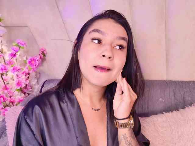 Alyssa-Ray Alyssa-Ray