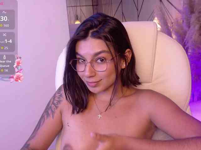 Alyssa-Ray webcam