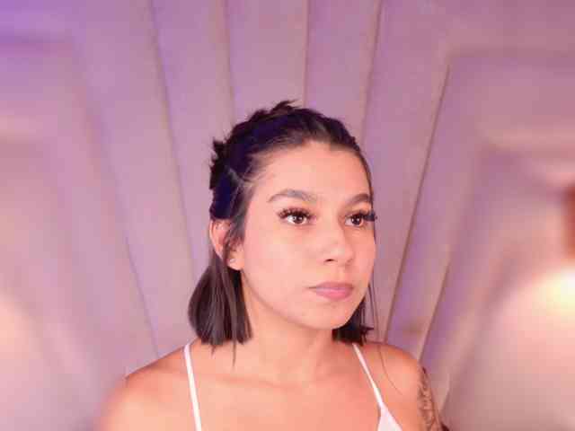 Alyssa-Ray Alyssa-Ray