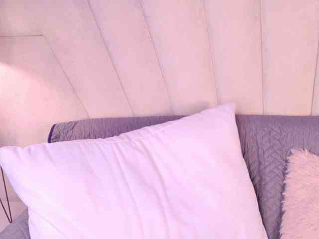 Alyssa-Ray webcam