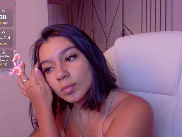 Alyssa-Ray webcam