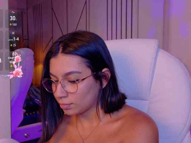 Alyssa-Ray webcam