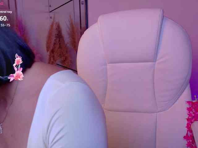 Alyssa-Ray webcam