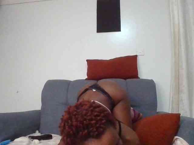 Pretyass webcam