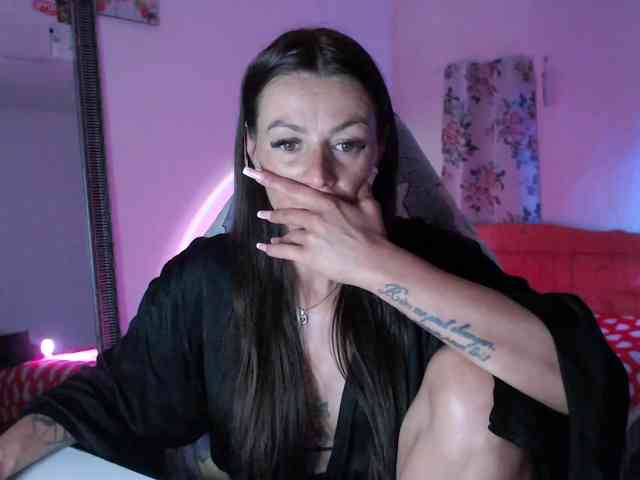 MissyDior webcam