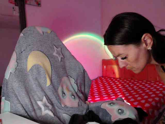 MissyDior webcam