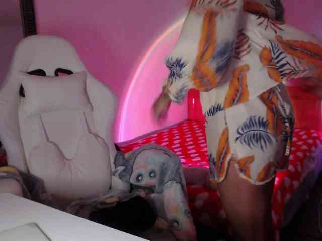 MissyDior webcam